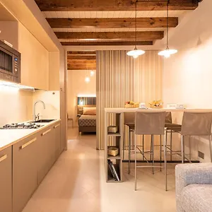  Appartement Dreamy Tre Corone Old Town